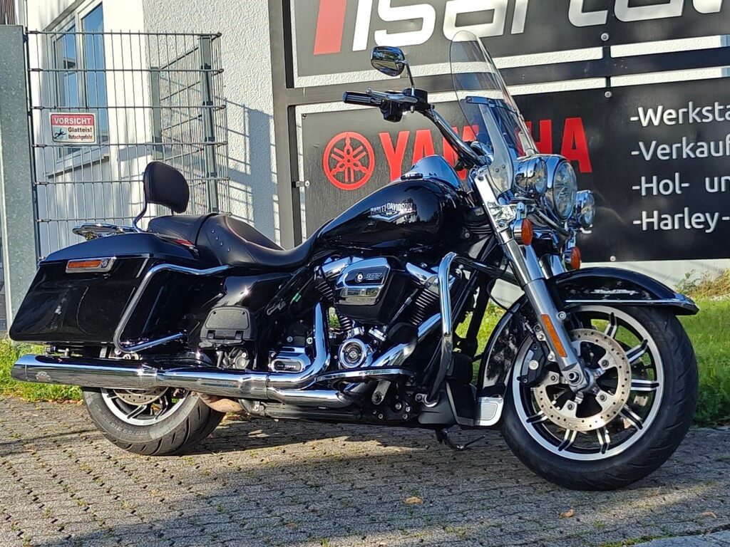 Harley Davidson Road King 2018 gebraucht.jpg