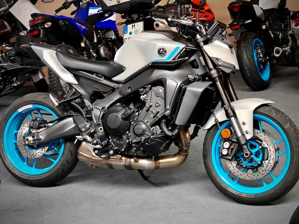 Yamaha-mt-09-35kw-Y-AMT.jpg