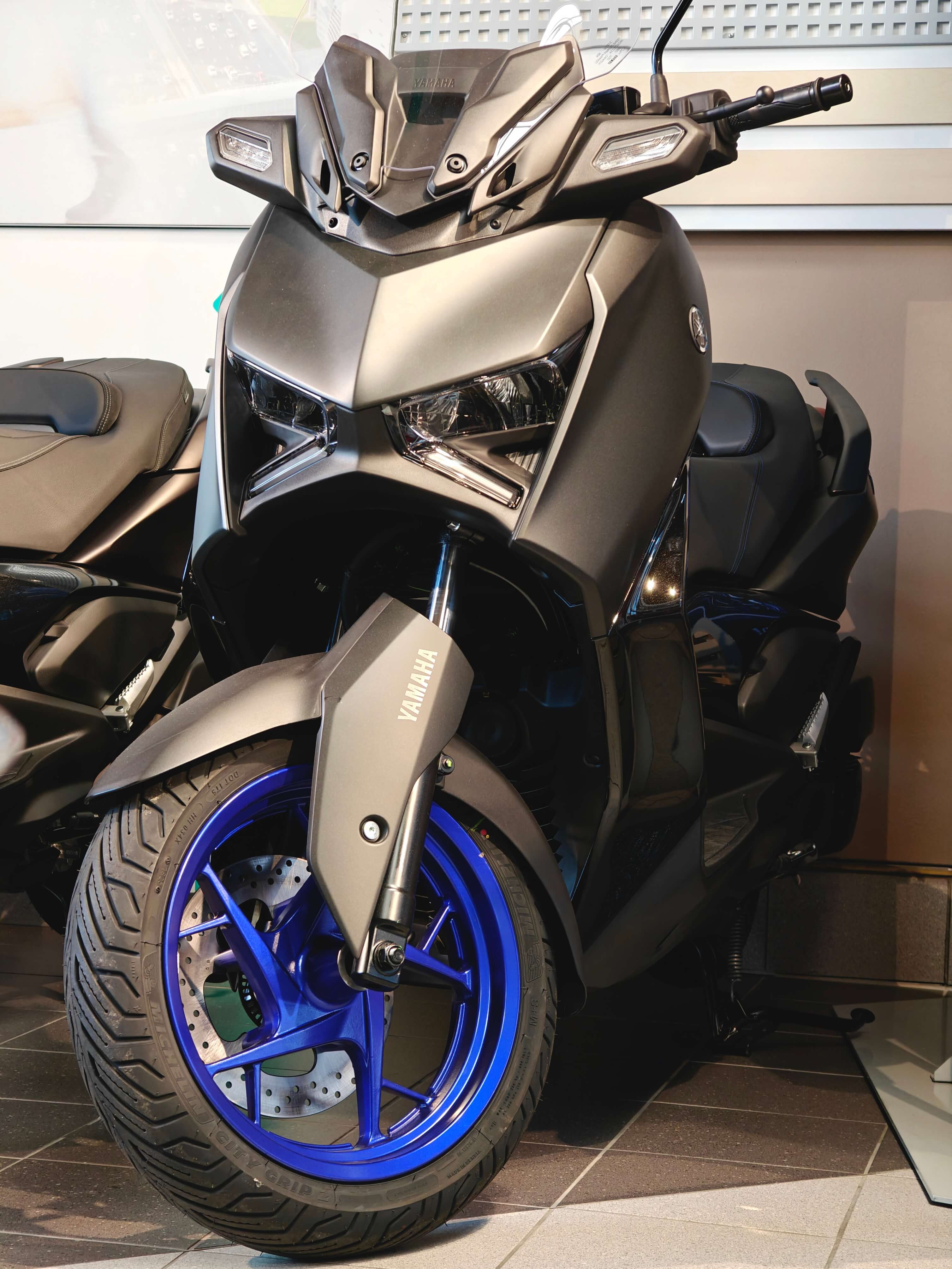 Yamaha XMAX 125.jpg